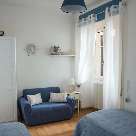 Riva Azzurra Apartment *
